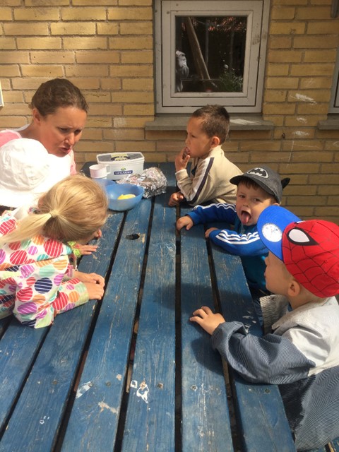 For�ldre f�r penge retur