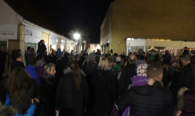 Julemanden blev det helt store till�bsstykke ved juletr�t�ndingen.