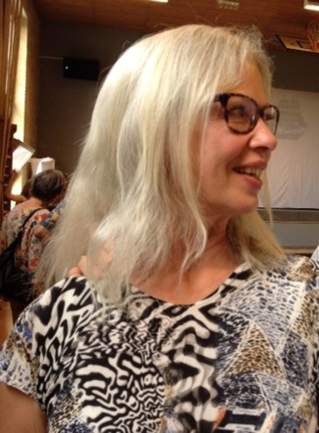 Mariann Kron blev uddannet kunstner i 1996