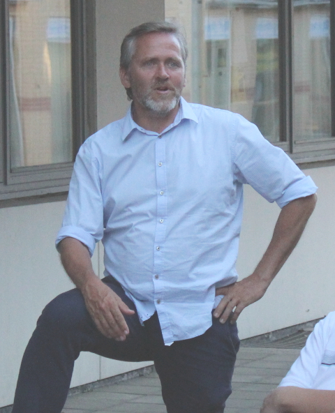 Hans n�ste rejse g�r til Island p� mandag.