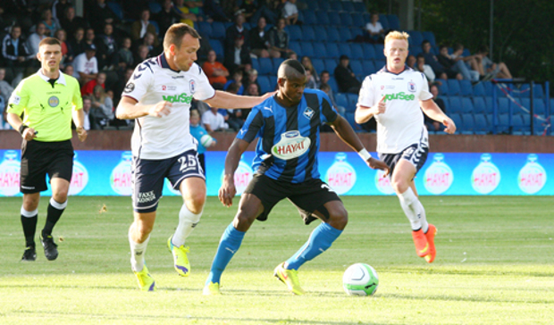 Brand�o havde flere chancer for at score mod Steffen Rasmussen
